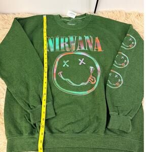Nirvana Smiley Face Crewneck Sweatshirt Green Size Large Band Merch NWOT